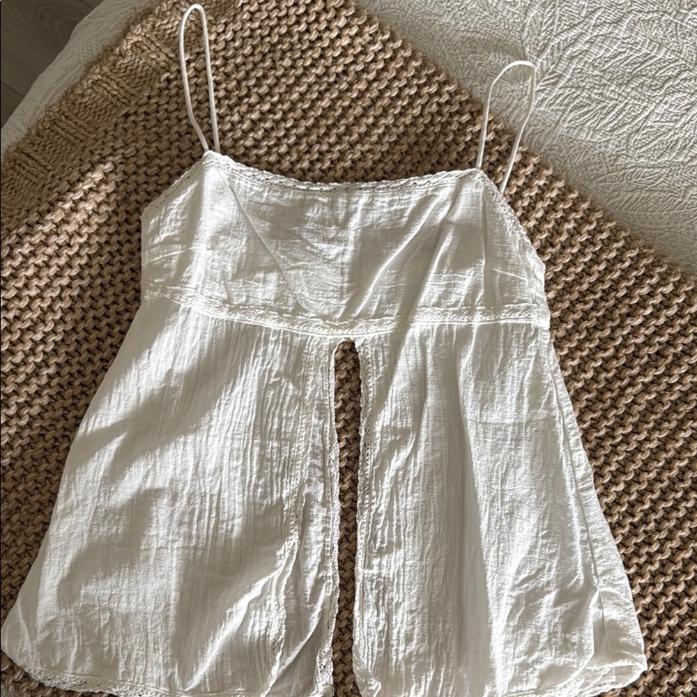 Sabo Skirt Asymmetrical White Camisole Top